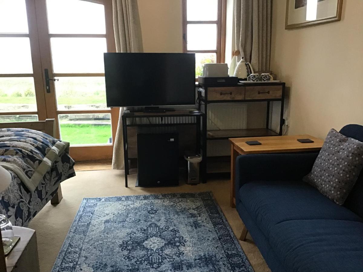 Old Chapel Forge Bed and Breakfast Chichester Buitenkant foto